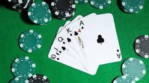 posh4d mobile app interface showing live football markets and casino games